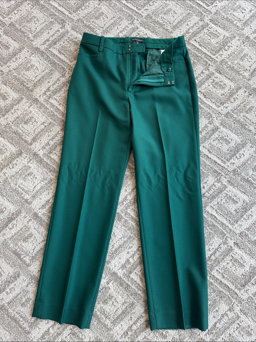 Banana Republic Women's Forest Green Straight-Leg Trousers
